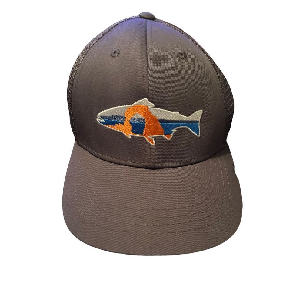 Rep Your Water Men's Grey Embroidered Fish Adjustable Mesh Snapback Cap